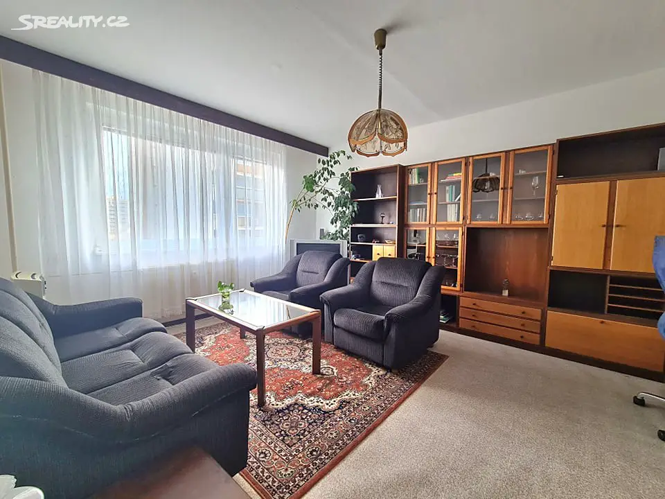 Pronájem bytu 1+1 43 m², Průběžná, Praha 10 - Strašnice
