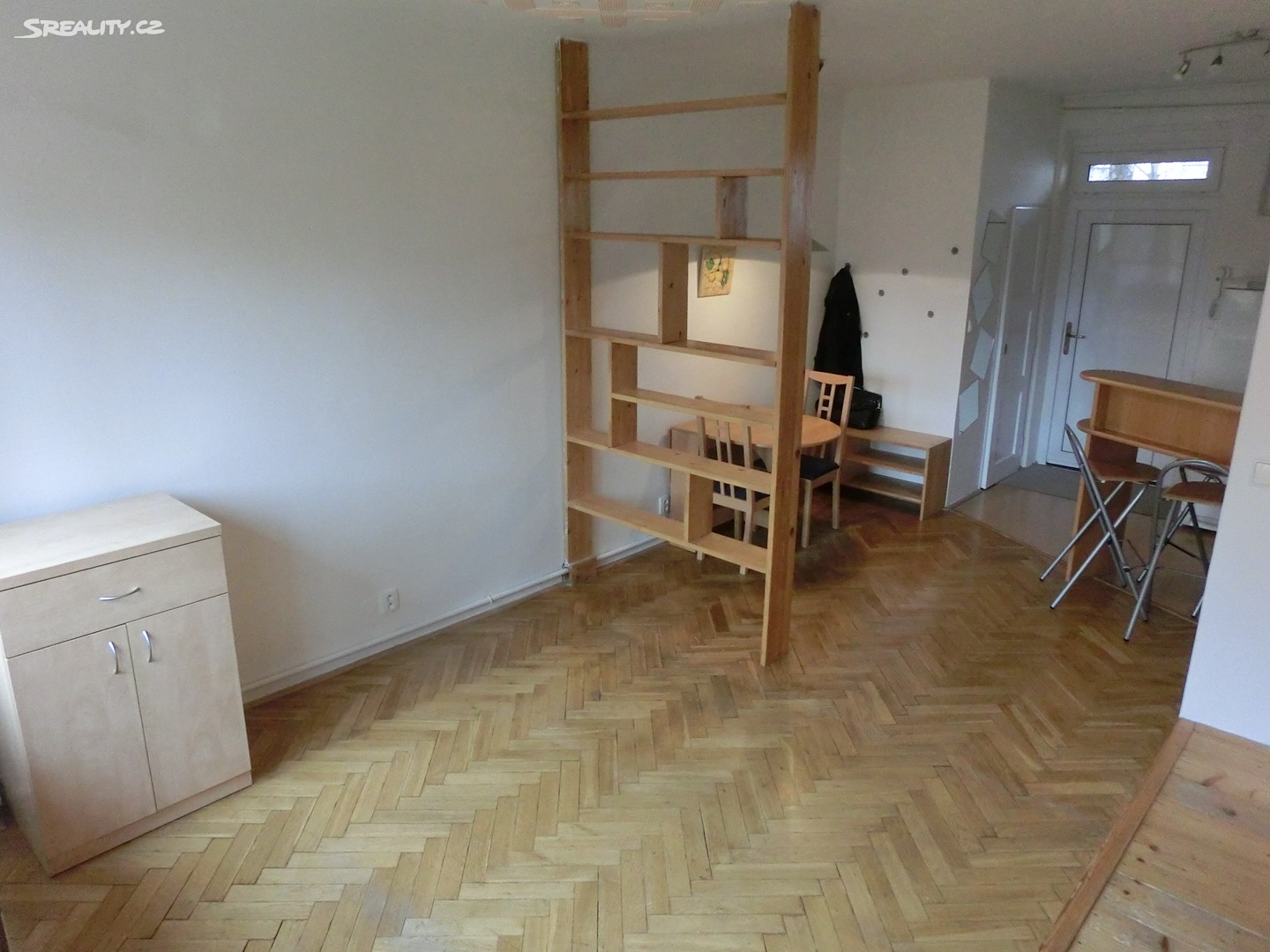 Pronájem bytu 1+kk 39 m², Obětí 6. května, Praha 4 - Krč