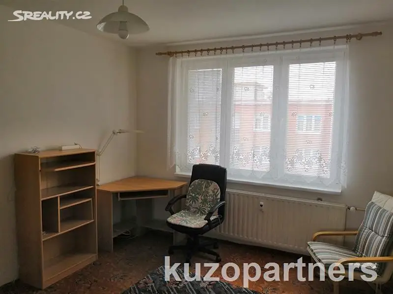 Pronájem bytu 2+1 61 m², Partyzánská, Chomutov