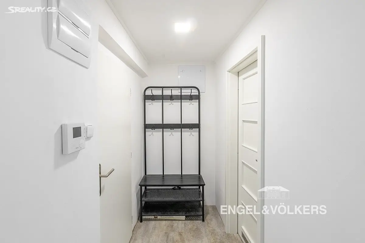 Pronájem bytu 2+1 56 m², Újezd, Praha 1 - Malá Strana