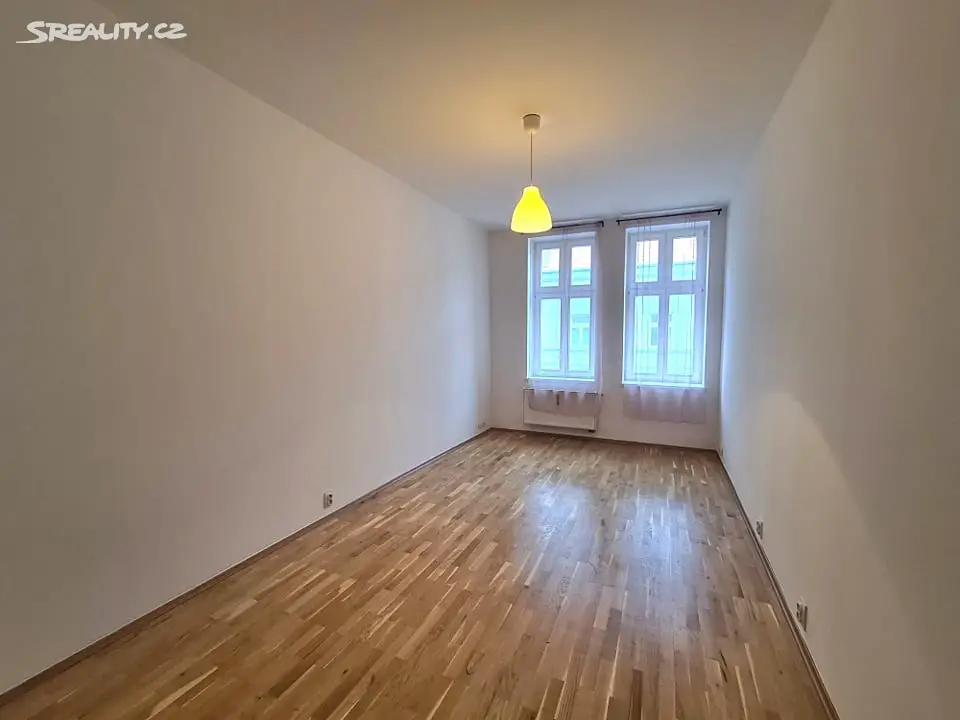 Pronájem bytu 2+1 55 m², Cimburkova, Praha 3 - Žižkov