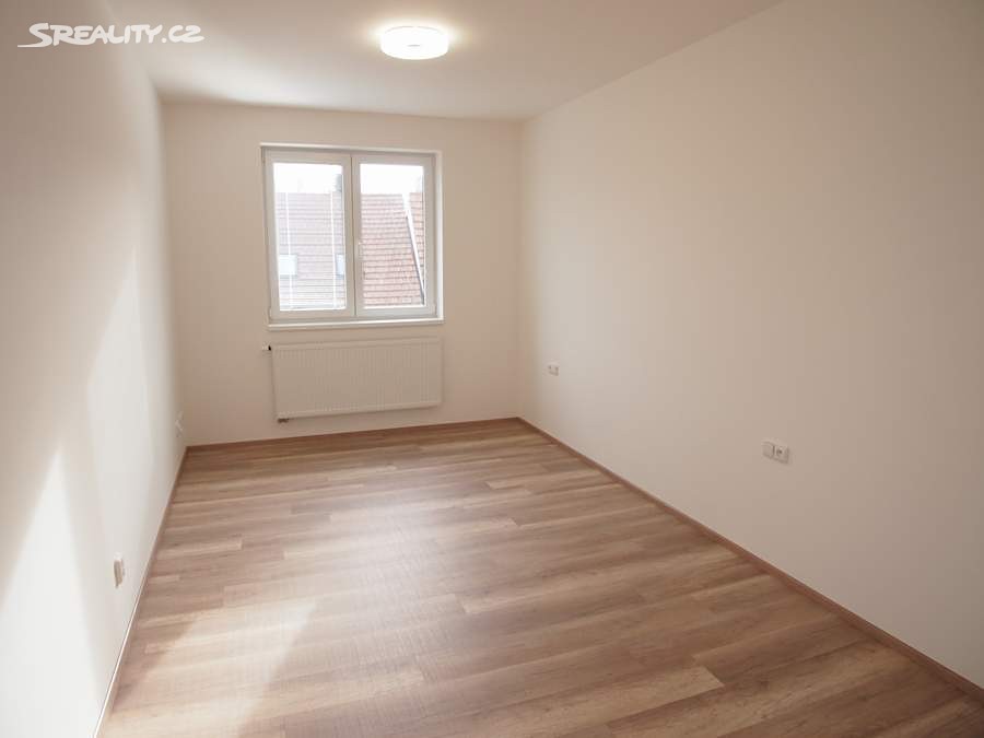 Pronájem bytu 2+kk 49 m², Chleborádova, Brno - Dolní Heršpice