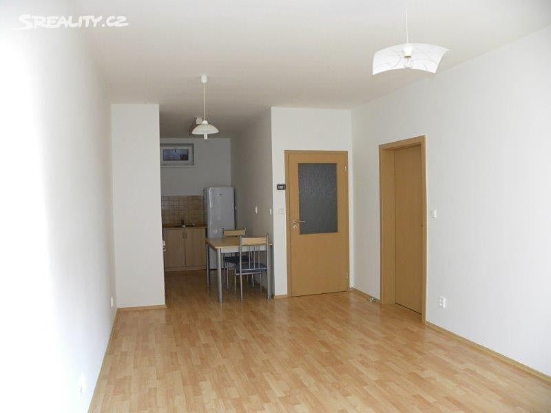 Pronájem bytu 2+kk 51 m², Poláčkova, Jihlava
