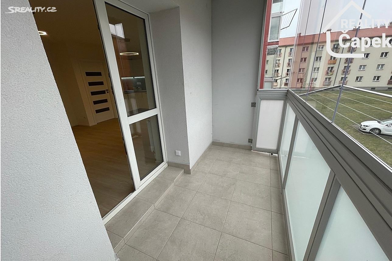Pronájem bytu 2+kk 55 m², Prošinova, Ostrava - Zábřeh