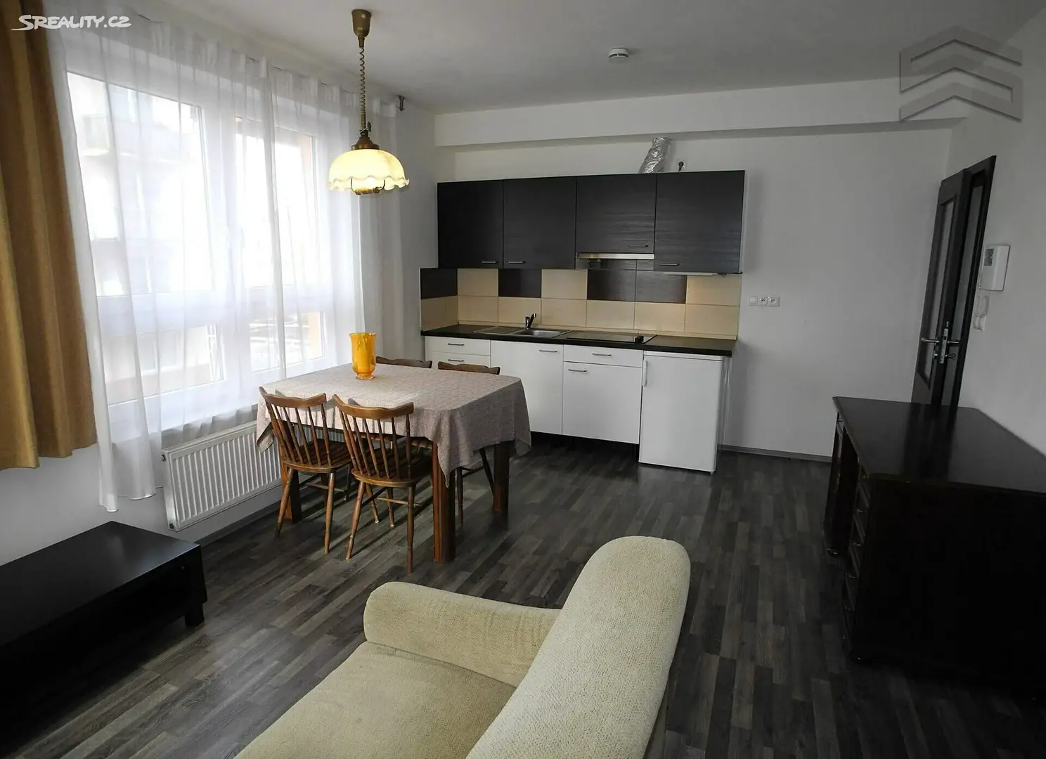 Pronájem bytu 2+kk 45 m², Květná, Plzeň - Východní Předměstí
