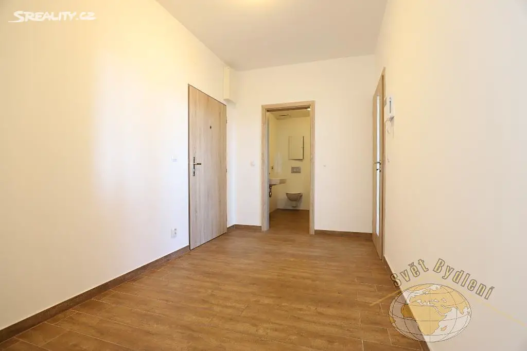 Pronájem bytu 2+kk 91 m², Frýdecká, Praha 9 - Letňany