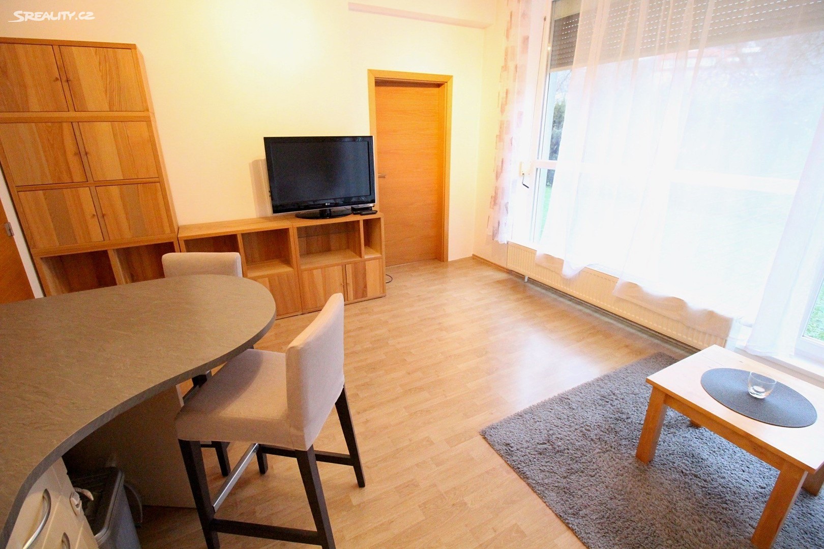 Pronájem bytu 2+kk 110 m², Na Okrouhlíku, Praha 8 - Libeň