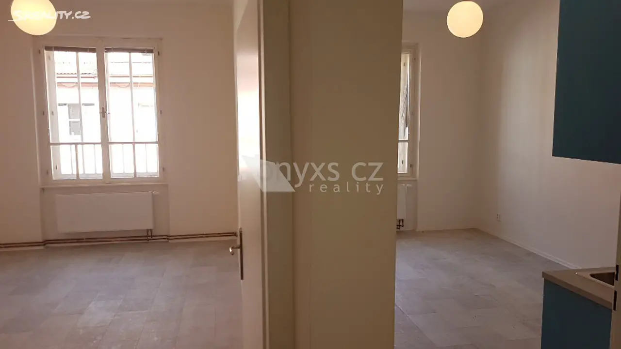 Pronájem bytu 2+kk 45 m², Na Březince, Praha 5 - Smíchov