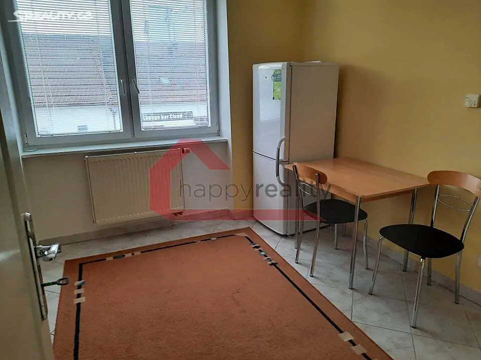 Pronájem bytu 3+1 75 m², Svatoborská, Kyjov