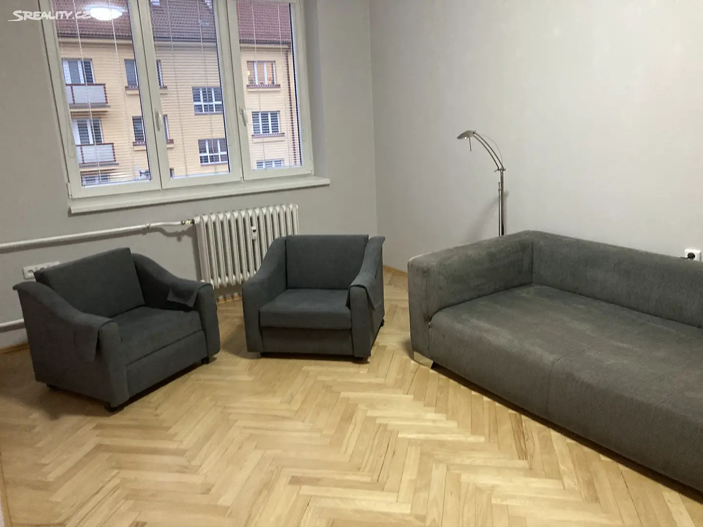 Pronájem bytu 3+1 76 m², Benešovo náměstí, Pardubice - Zelené Předměstí