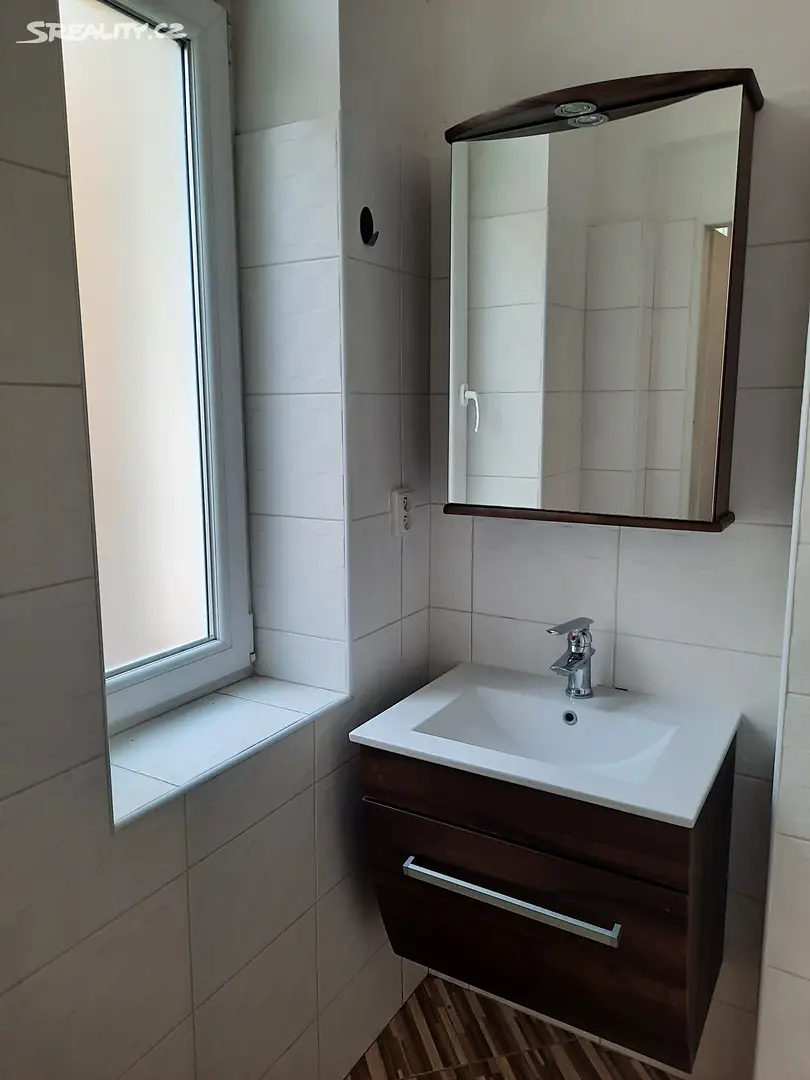 Pronájem bytu 3+1 96 m², Letohradská, Praha - Holešovice