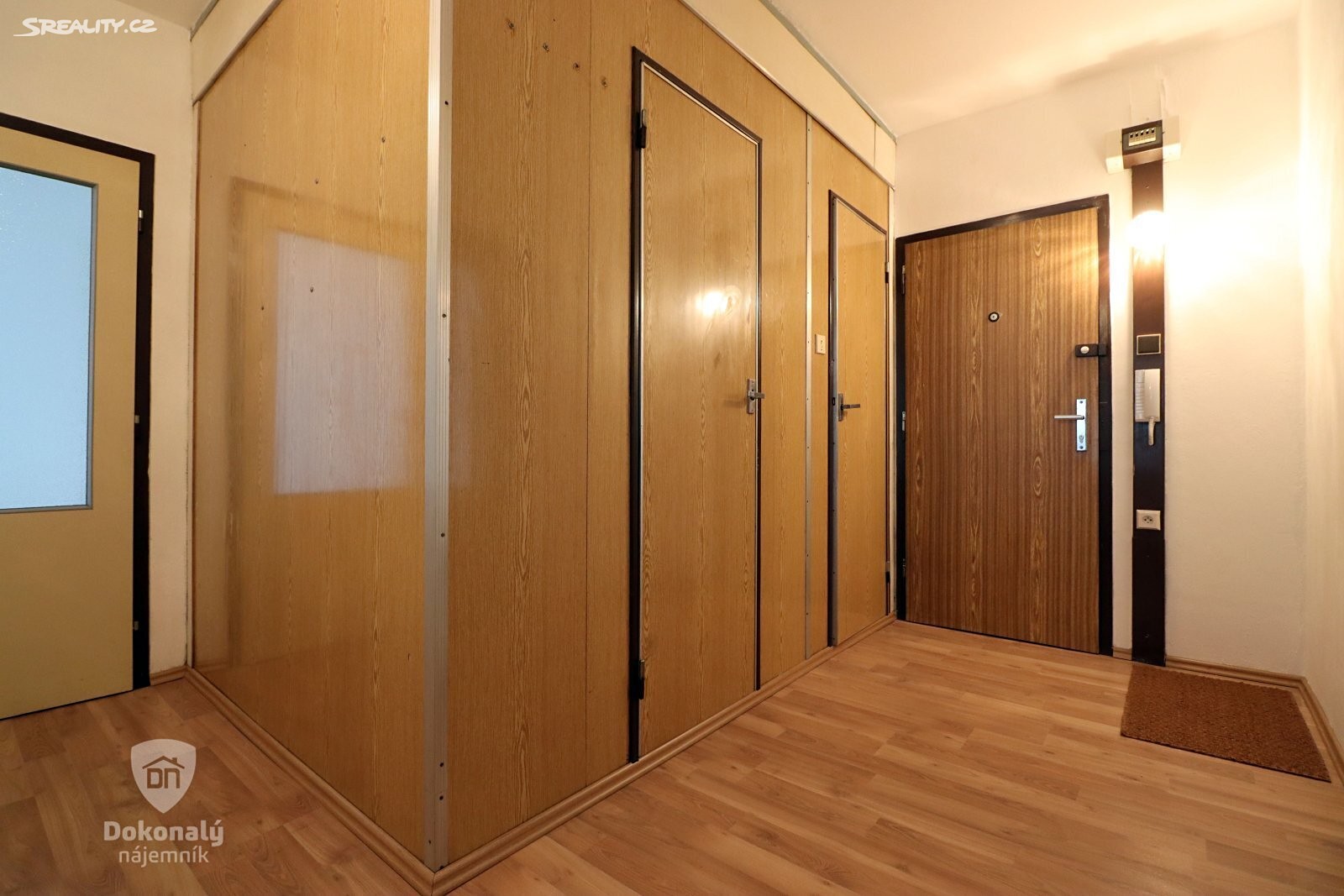 Pronájem bytu 3+1 62 m², Jordana Jovkova, Praha 4 - Modřany