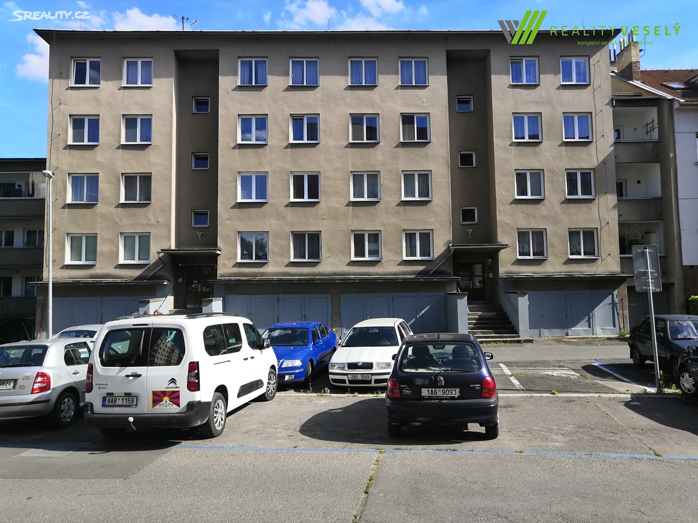 Pronájem bytu 3+1 85 m², Africká, Praha - Vokovice