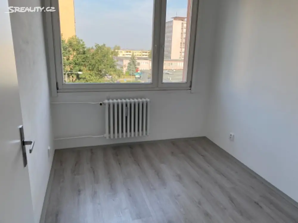Pronájem bytu 3+kk 65 m², Vodárenská, Kladno - Kročehlavy