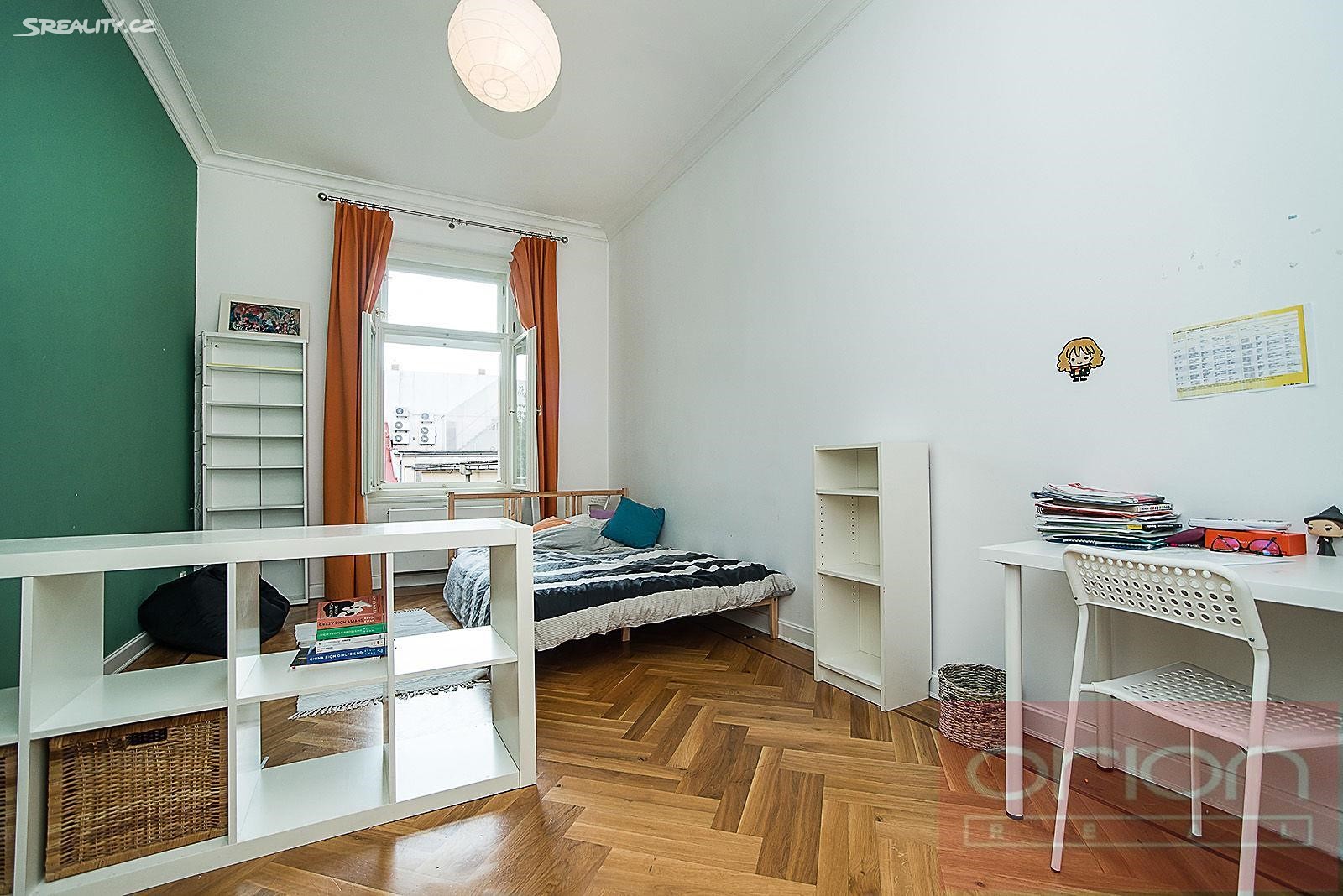 Pronájem bytu 6 pokojů a více 199 m², Drtinova, Praha 5 - Smíchov
