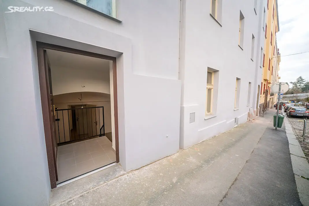 Prodej bytu atypické 61 m², Košická, Praha 10 - Vršovice