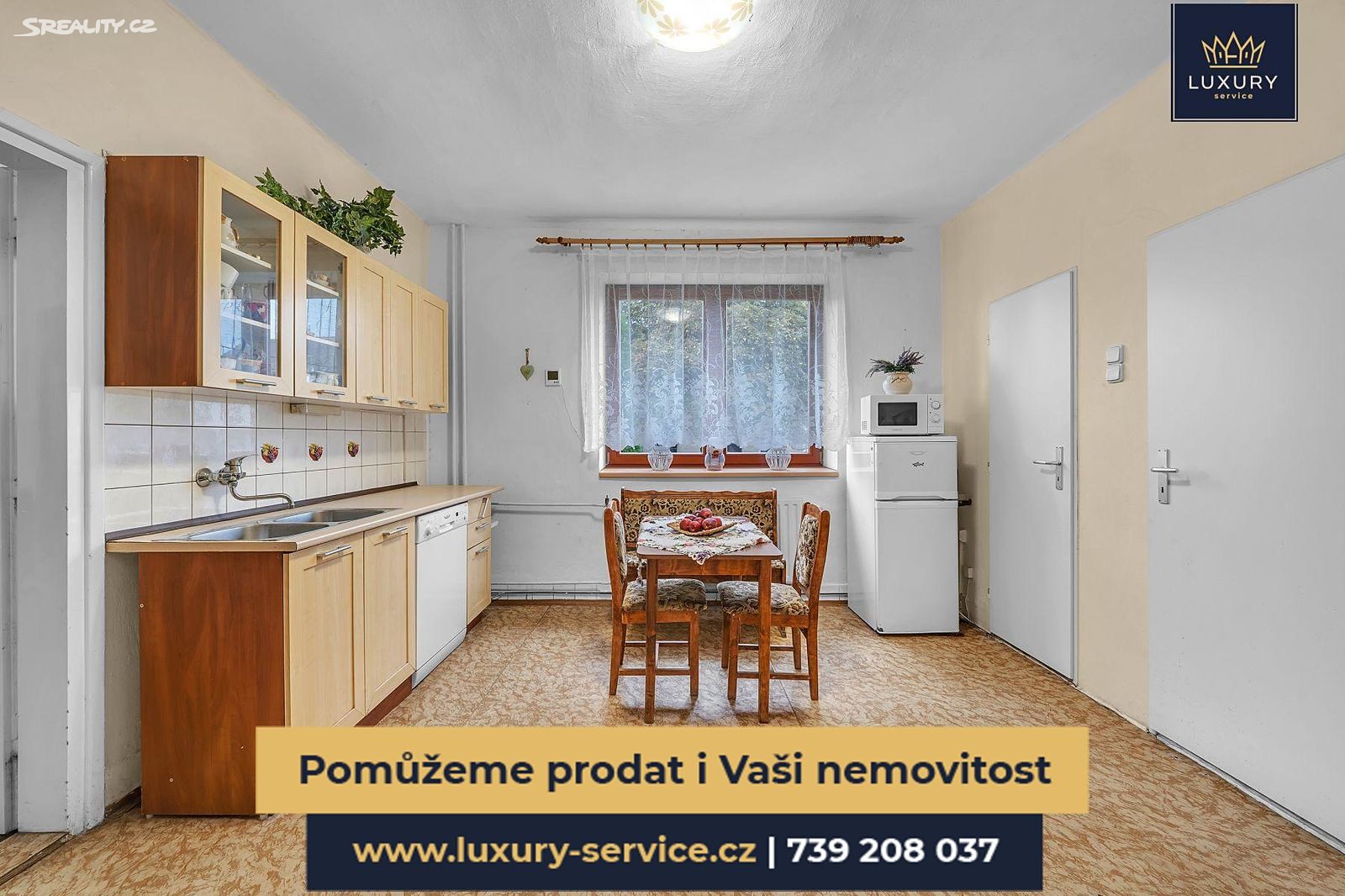 Prodej  rodinného domu 310 m², pozemek 3 098 m², Bělkovice-Lašťany, okres Olomouc