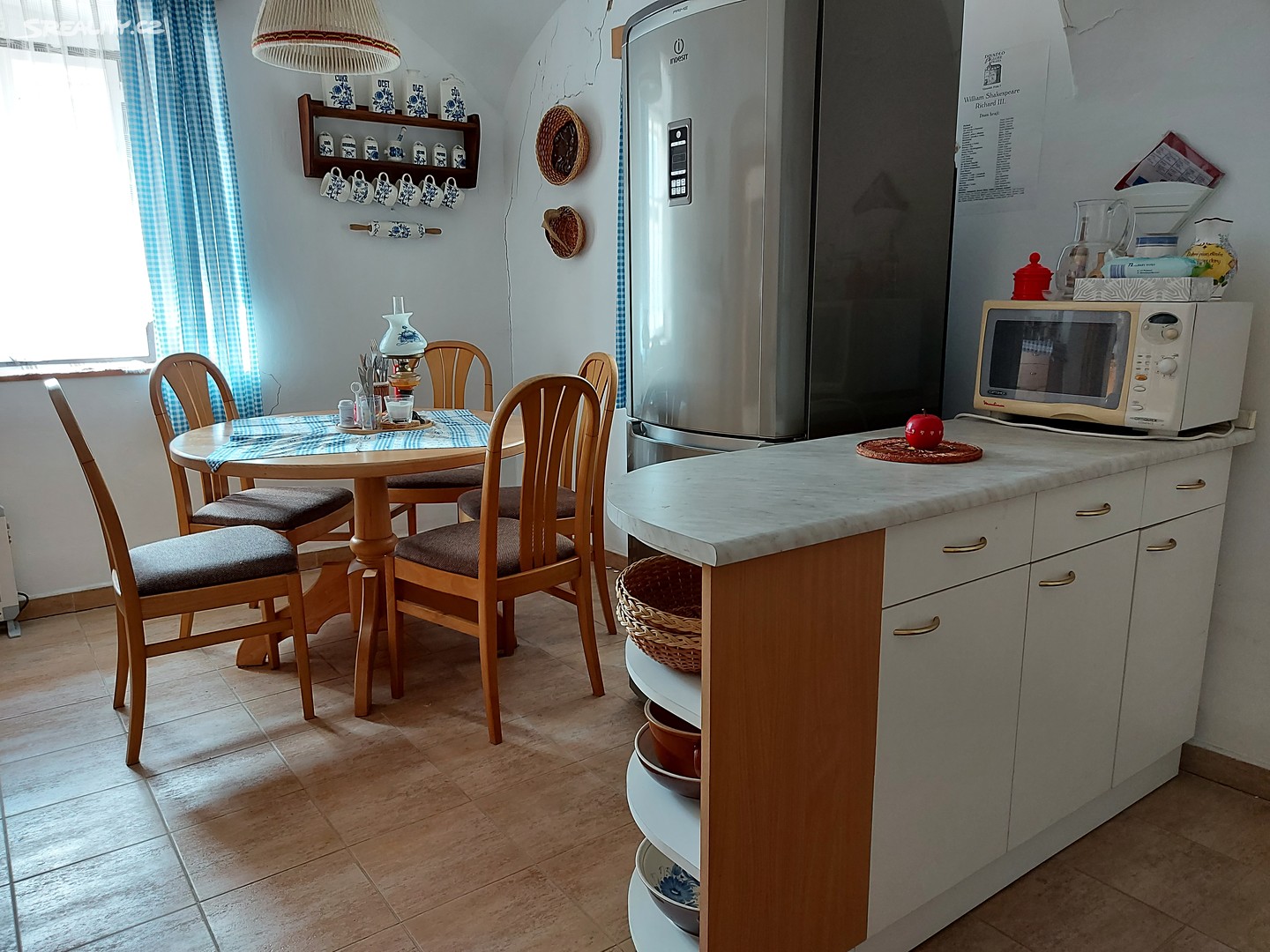 Prodej  rodinného domu 198 m², pozemek 288 m², Jimlín - Zeměchy, okres Louny