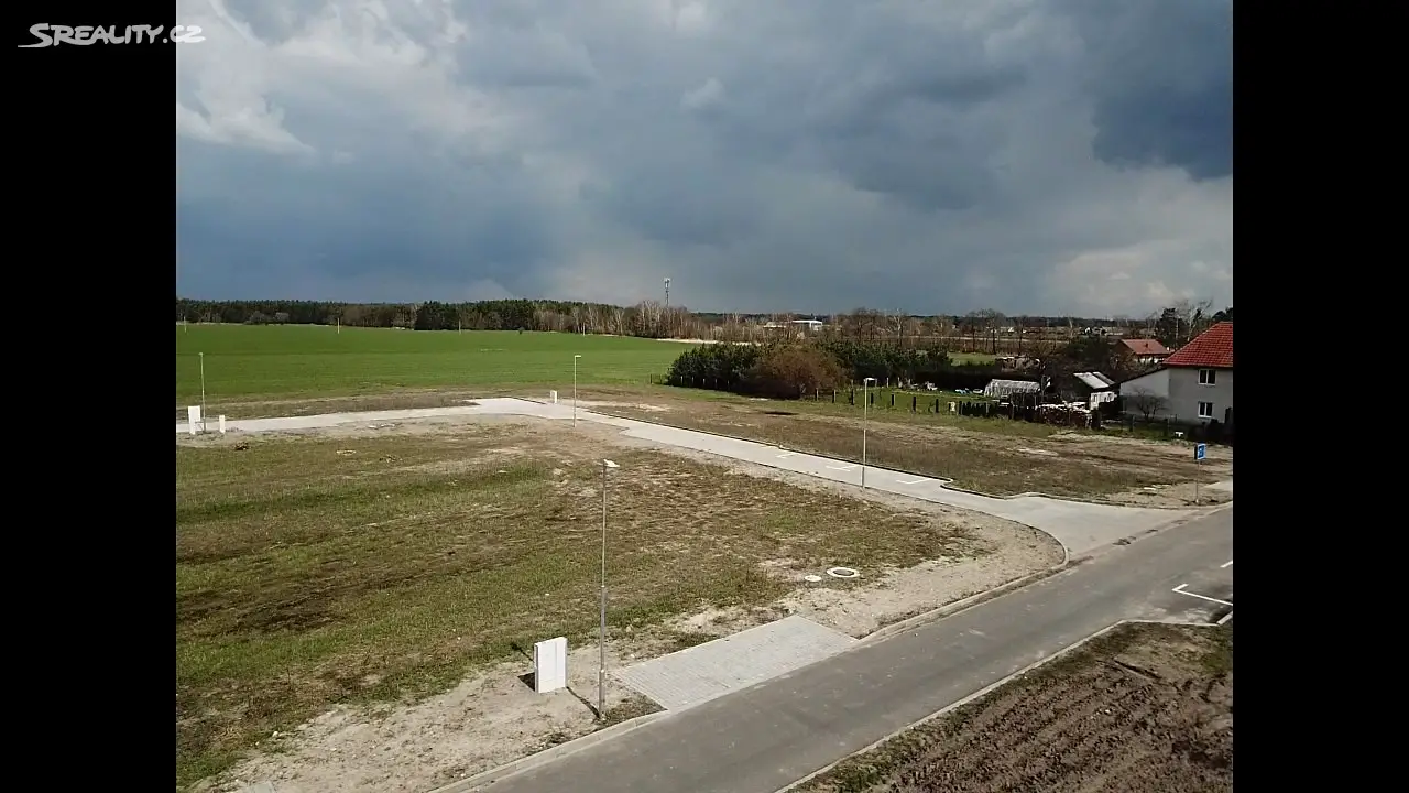 Prodej  stavebního pozemku 621 m², Živanice, okres Pardubice