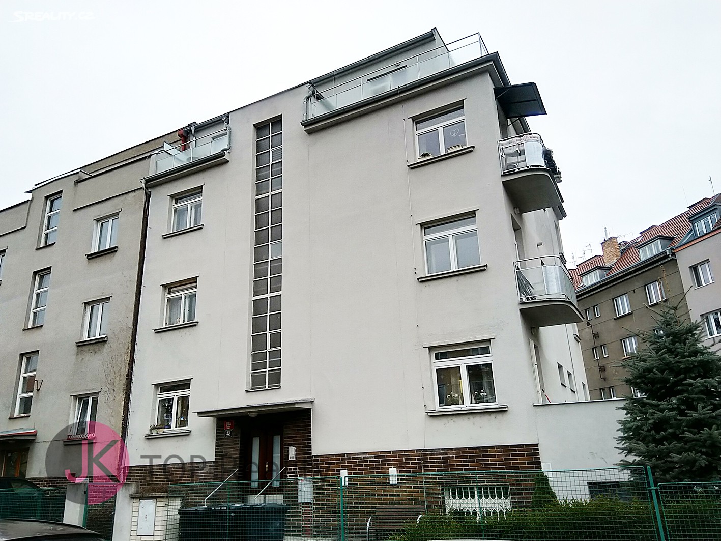 Pronájem bytu 1+kk 62 m², Ve struhách, Praha 6 - Bubeneč