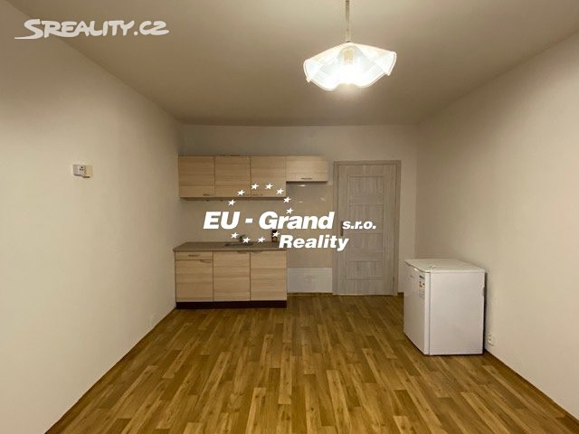 Pronájem bytu 1+kk 27 m², Varnsdorf, okres Děčín