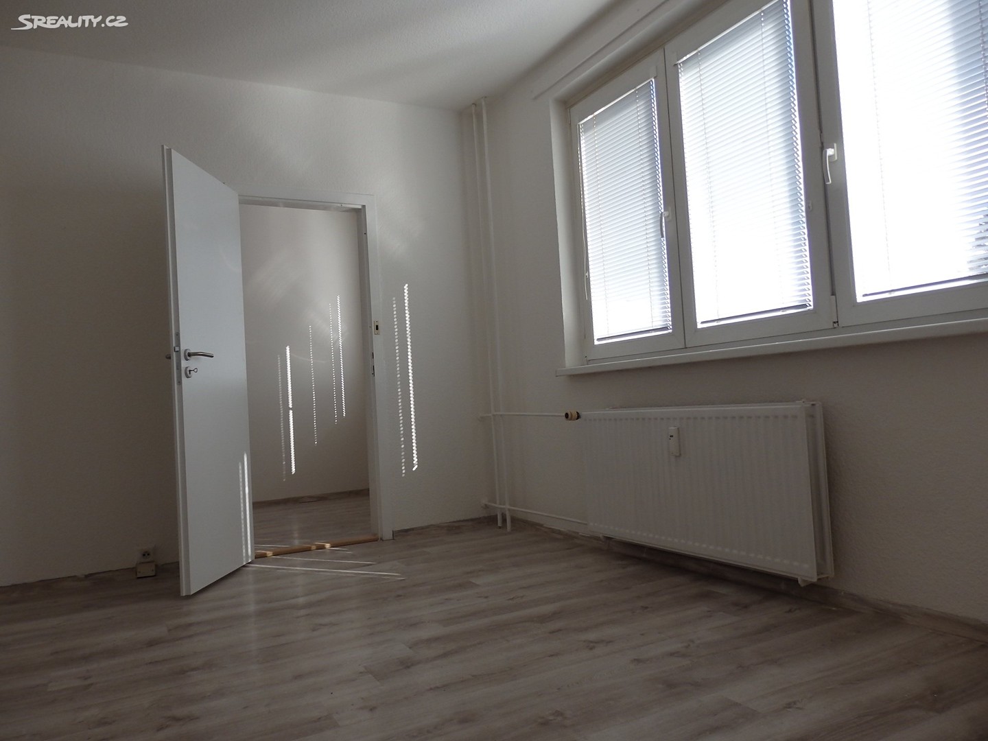 Pronájem bytu 2+1 45 m², Květná, Bruntál