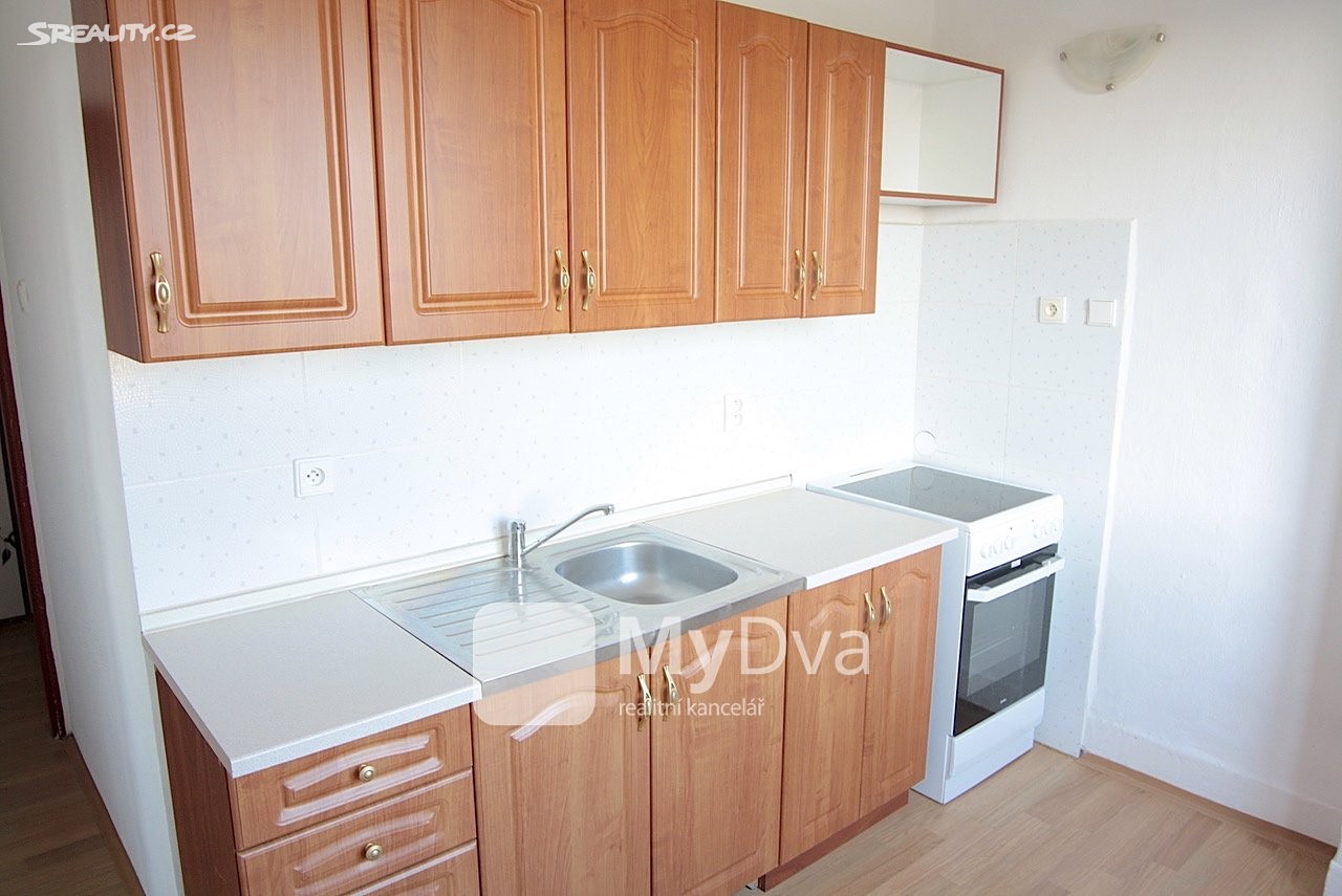 Pronájem bytu 2+1 56 m², Dyjákovice, okres Znojmo