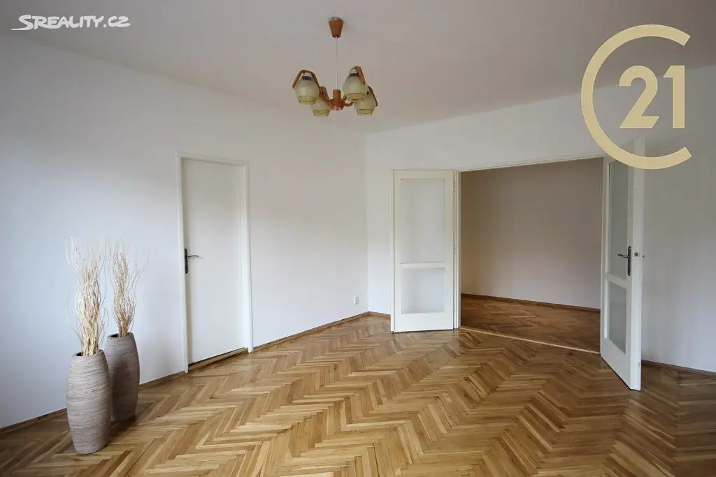 Pronájem bytu 2+1 65 m², Koulova, Praha 6 - Dejvice