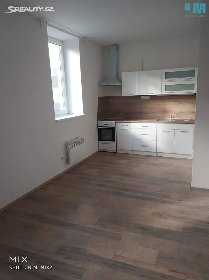 Pronájem bytu 2+kk 54 m², Mírová, Golčův Jeníkov