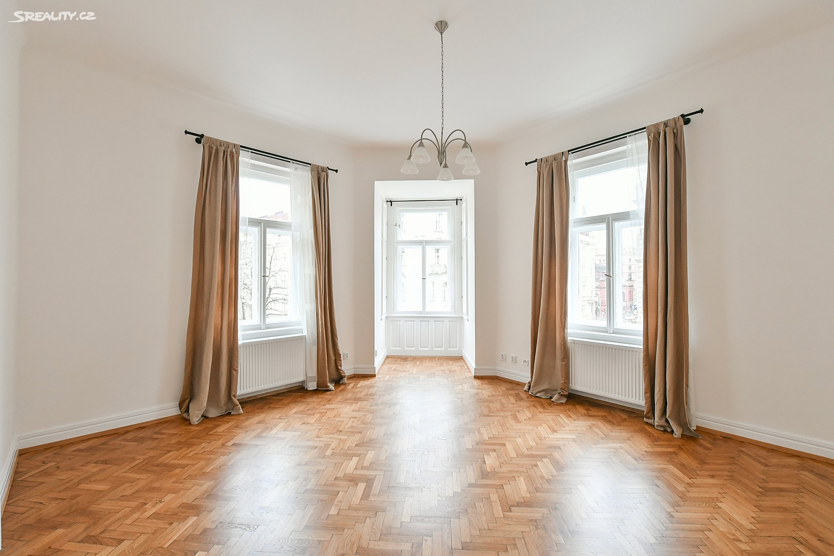Pronájem bytu 3+1 105 m², Praha 2