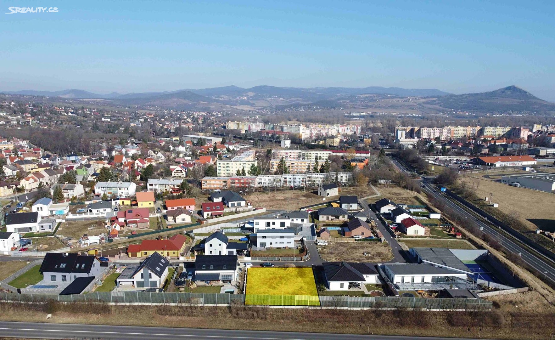 Prodej  stavebního pozemku 765 m², Švehlova, Lovosice