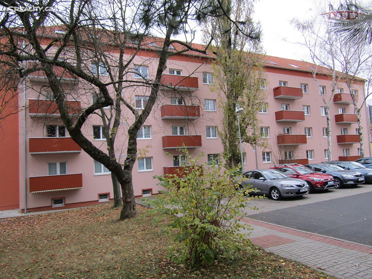 Pronájem bytu 1+kk 38 m², Jaroslava Seiferta, Most