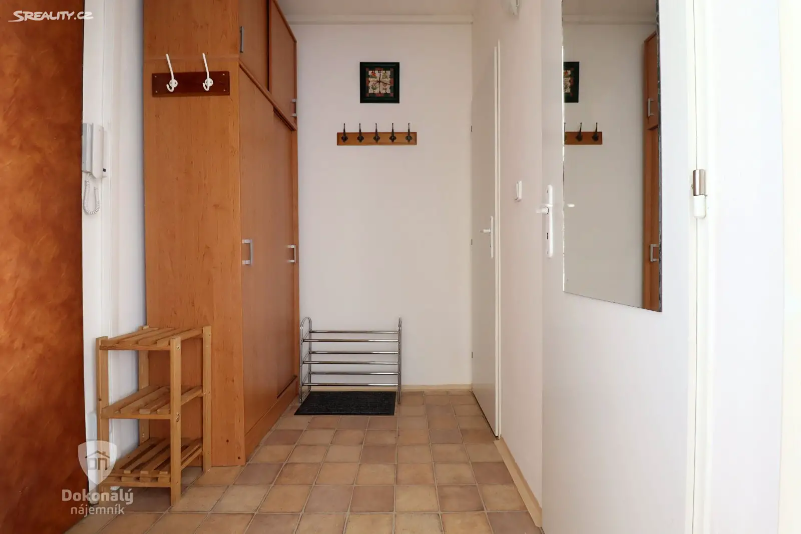 Pronájem bytu 1+kk 30 m², Benkova, Praha 4 - Chodov