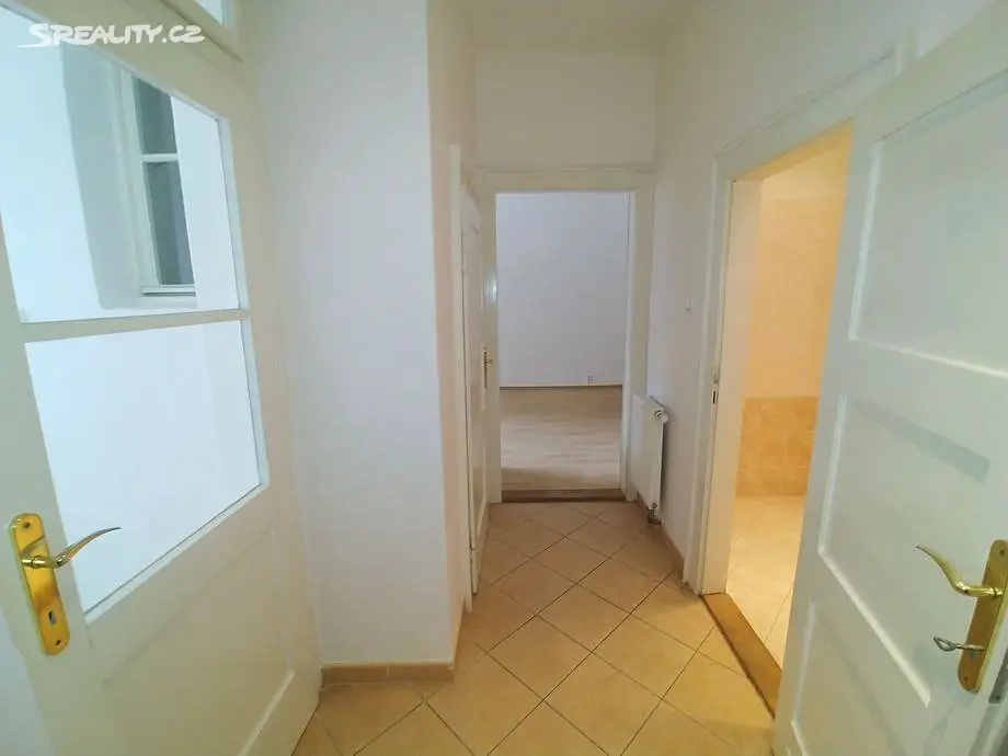 Pronájem bytu 2+kk 47 m², Pobočná, Praha 4 - Michle