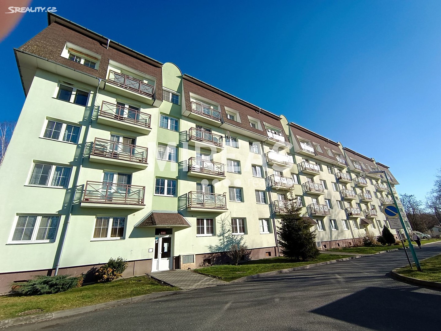 Pronájem bytu 3+1 83 m², Topolová, Milovice - Mladá