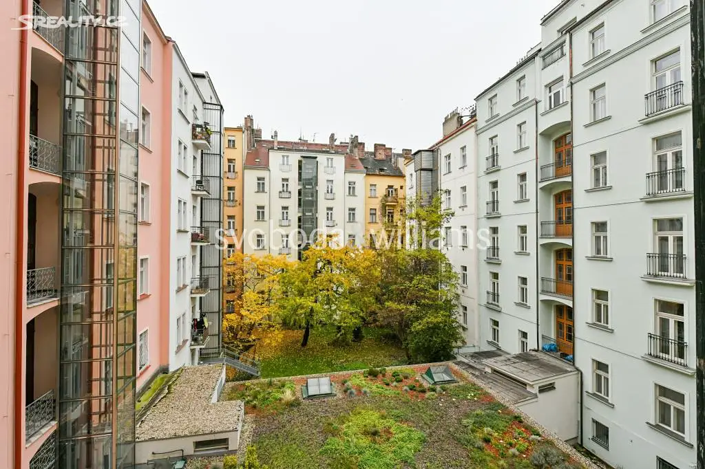 Pronájem bytu 3+1 105 m², Janáčkovo nábřeží, Praha 5 - Smíchov