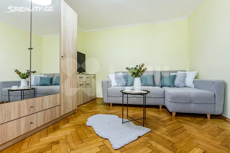 Prodej bytu 1+1 32 m², Lipová, Sezimovo Ústí