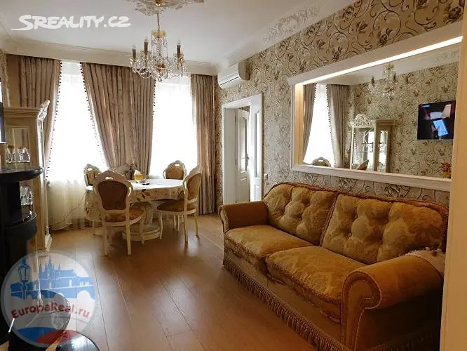 Prodej bytu 2+kk 51 m², Vřídelní, Karlovy Vary