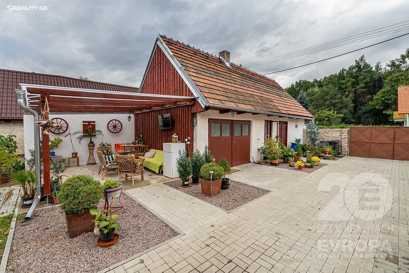 Prodej  chalupy 130 m², pozemek 570 m², Kladruby nad Labem - Bílé Vchynice, okres Pardubice