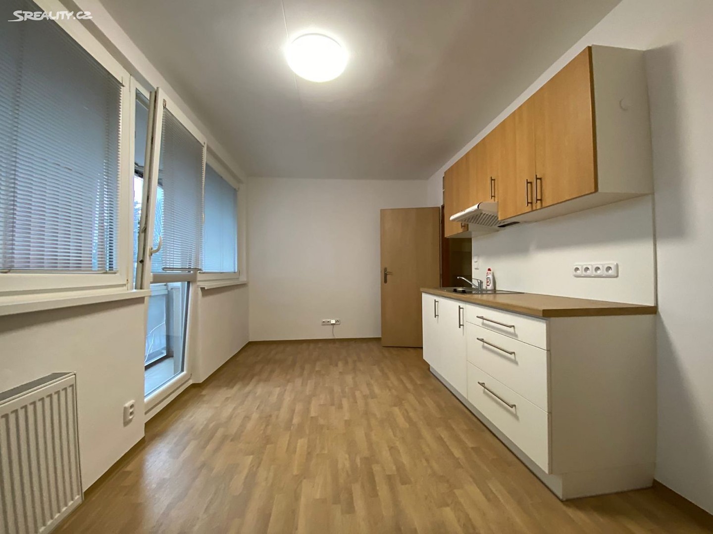 Pronájem bytu 1+kk 35 m², Evropská, Praha 6 - Veleslavín