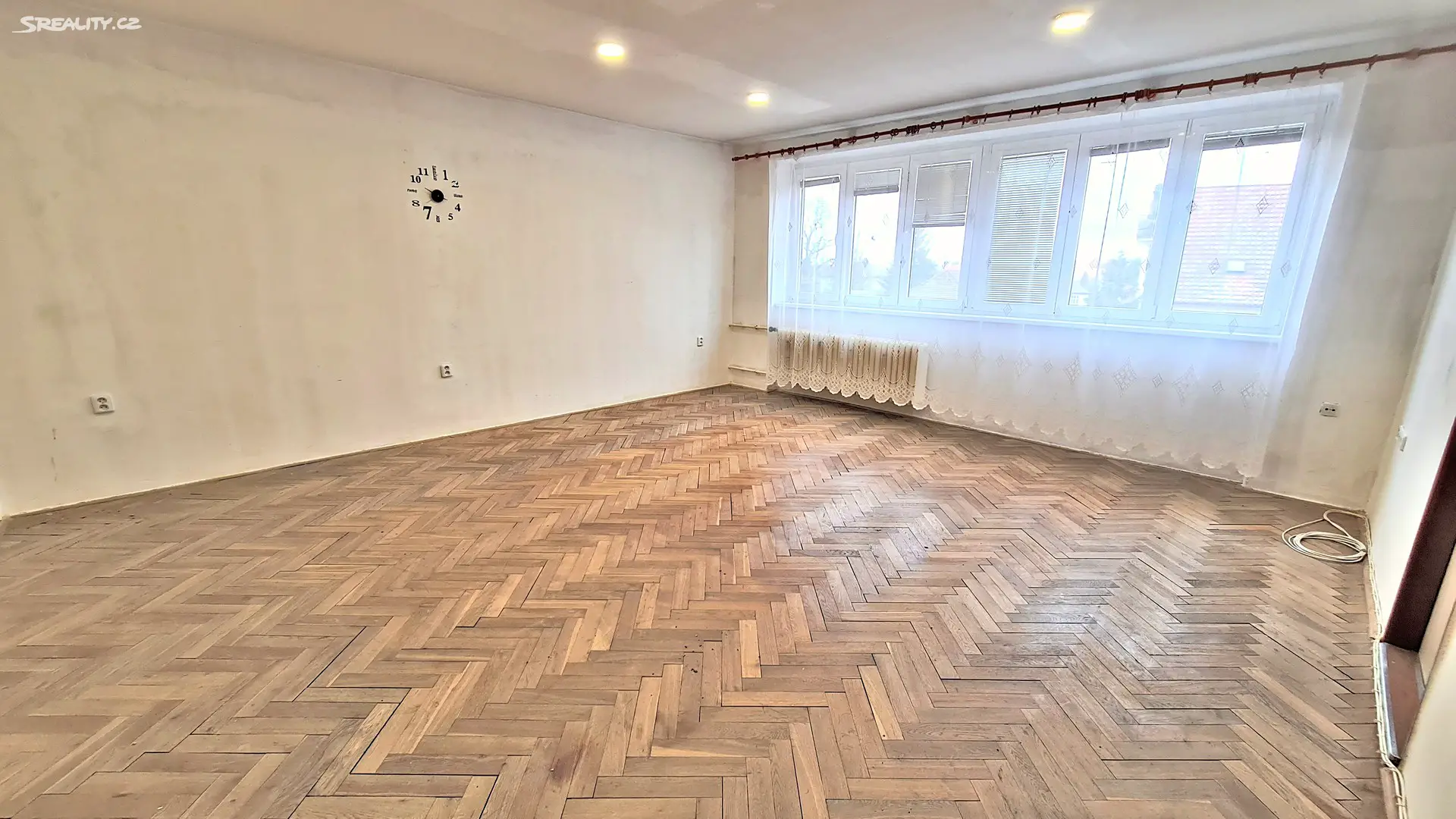 Pronájem bytu 2+1 70 m², Štrossova, Pardubice - Bílé Předměstí