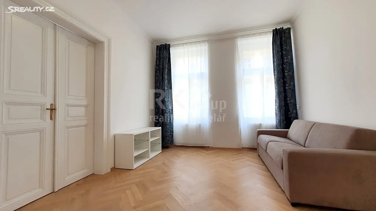 Pronájem bytu 2+1 61 m², Vyšehradská, Praha 2 - Nové Město