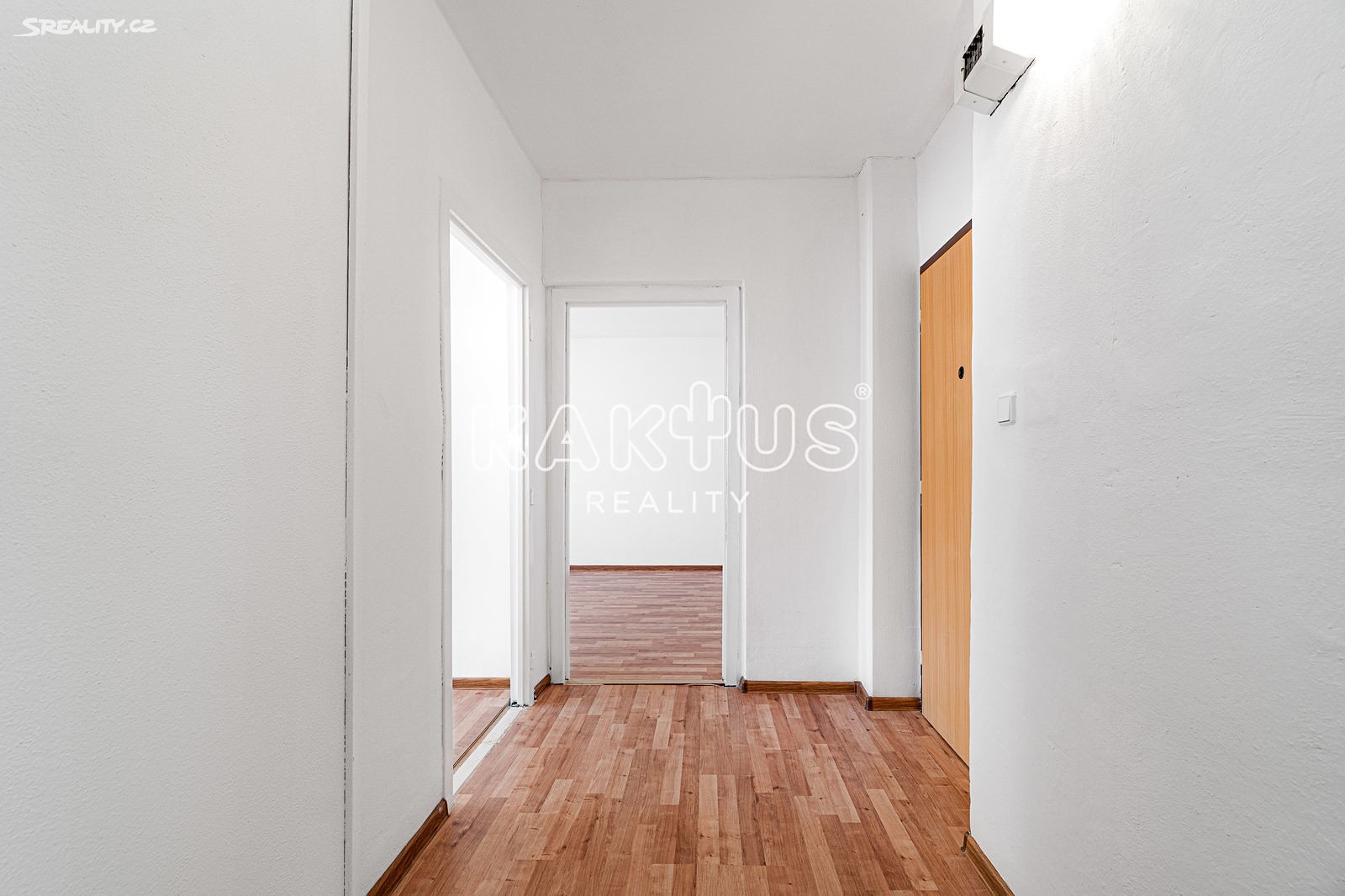 Pronájem bytu 1+1 37 m², Lumírova, Ostrava - Výškovice