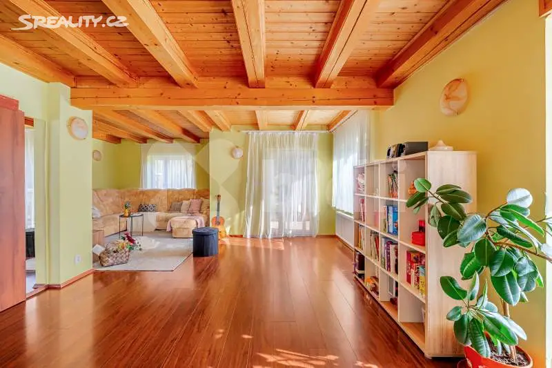 Prodej  rodinného domu 190 m², pozemek 1 660 m², Šemnice, okres Karlovy Vary