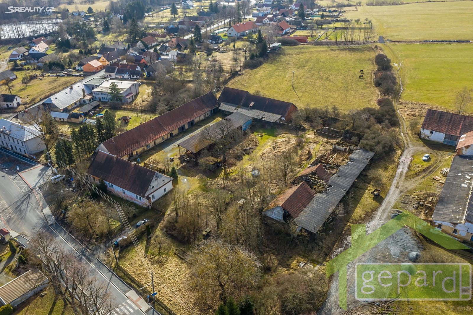 Prodej  zemědělské usedlosti 10 239 m², pozemek 8 027 m², Nové Mitrovice, okres Plzeň-jih