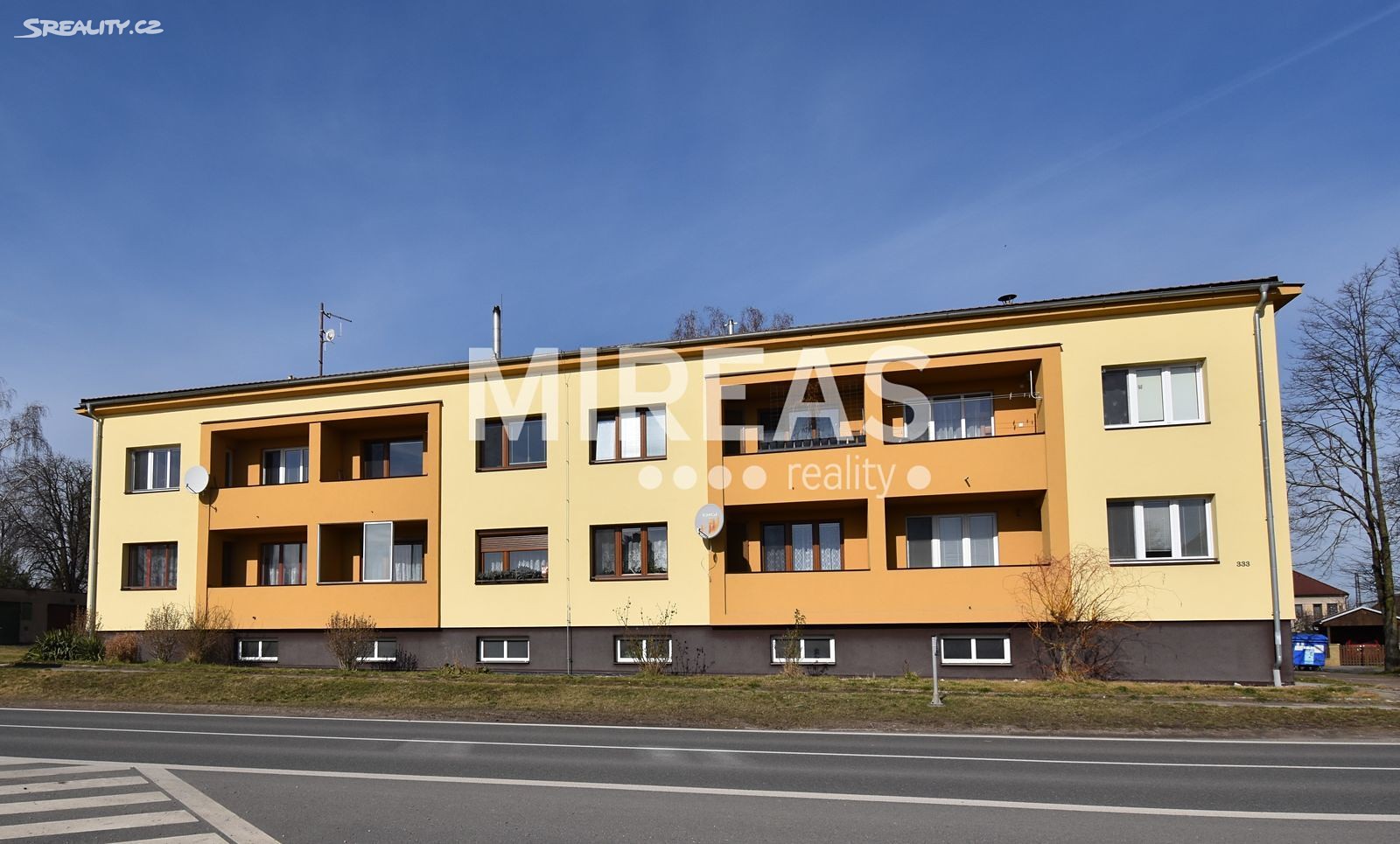 Pronájem bytu 2+kk 57 m², 9. května, Kostomlaty nad Labem