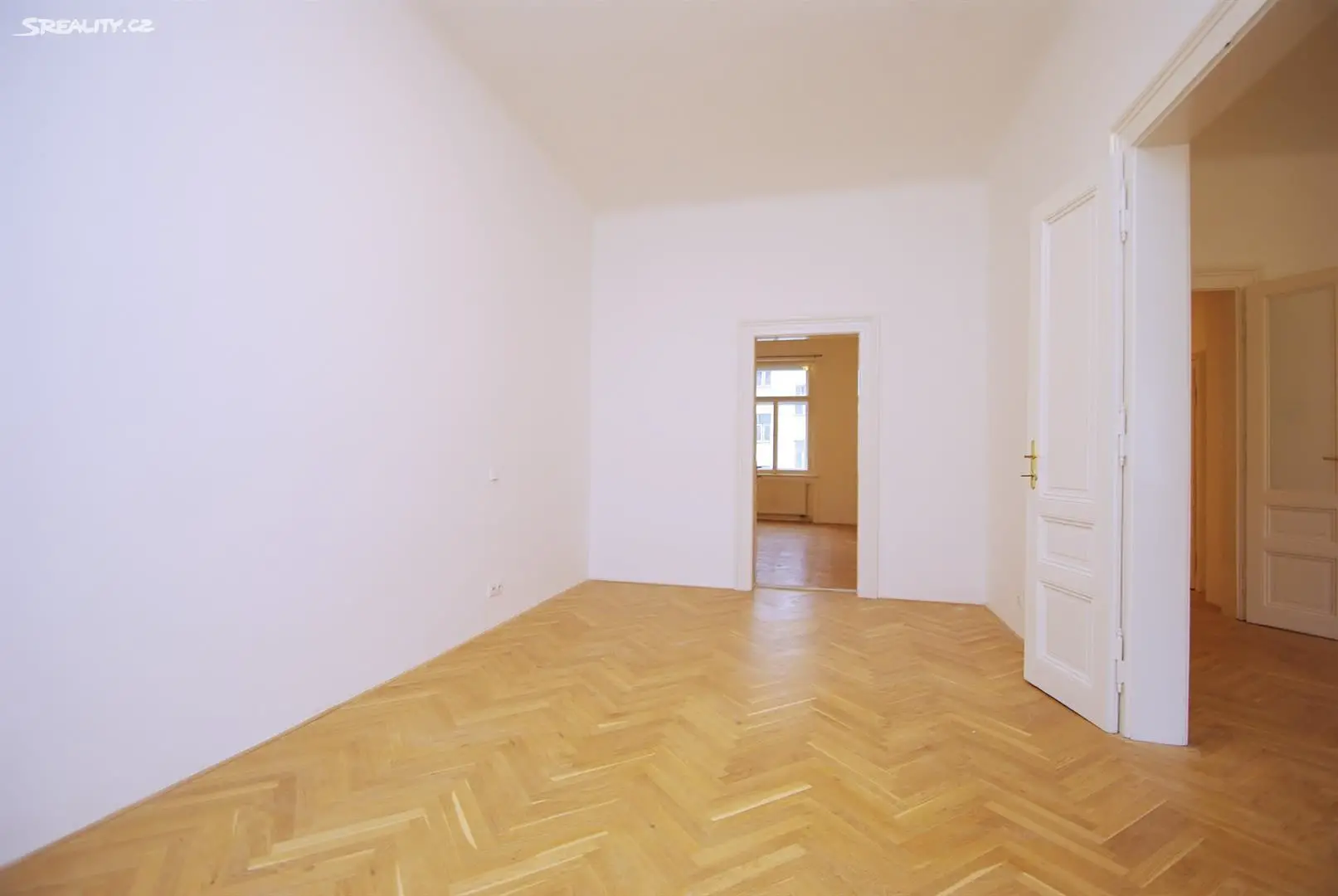 Pronájem bytu 3+1 98 m², Kořenského, Praha 5 - Smíchov