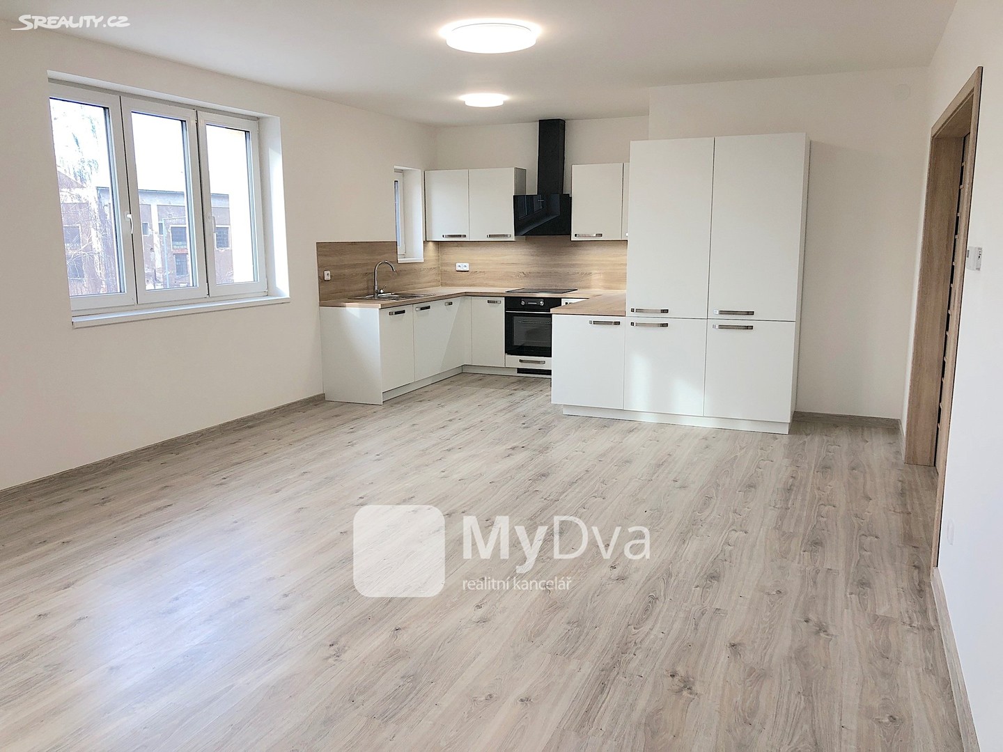 Pronájem bytu 3+kk 115 m², Nádražní, Hrušovany nad Jevišovkou