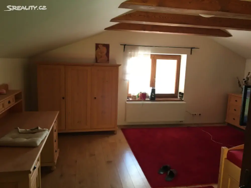 Prodej  rodinného domu 260 m², pozemek 3 500 m², Bělkovice-Lašťany, okres Olomouc