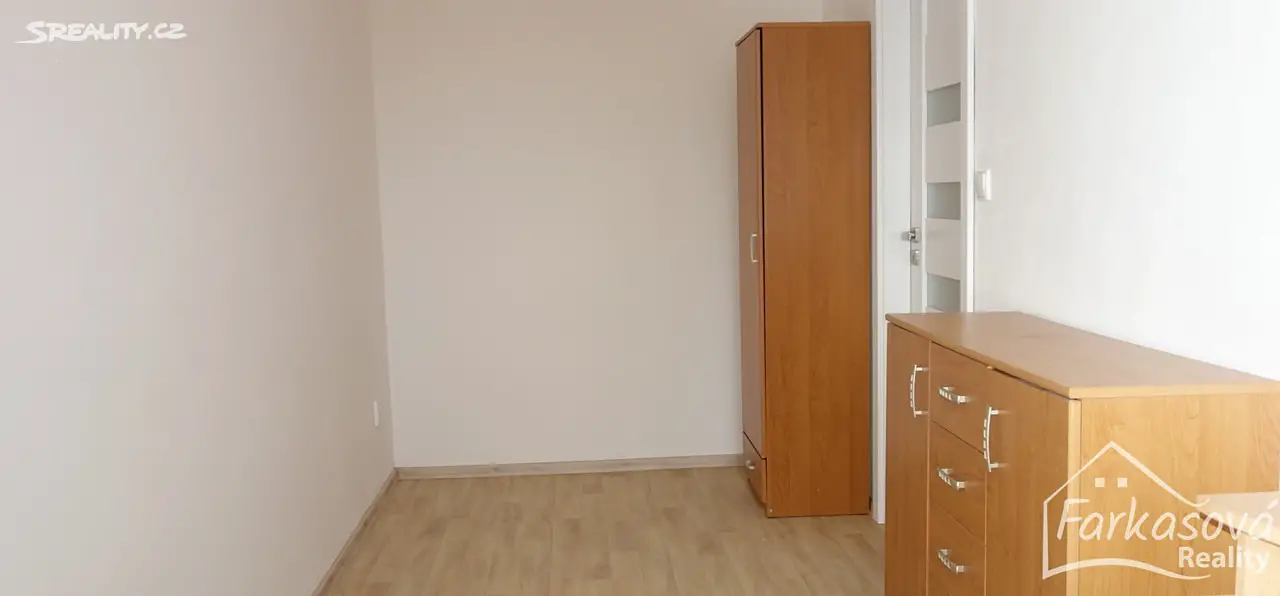 Pronájem bytu 3+1 70 m², Dobrovského, Lanškroun - Žichlínské Předměstí